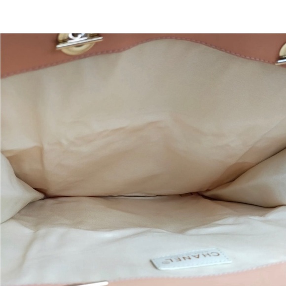 Chanel logo mania - Picture 4 of 5